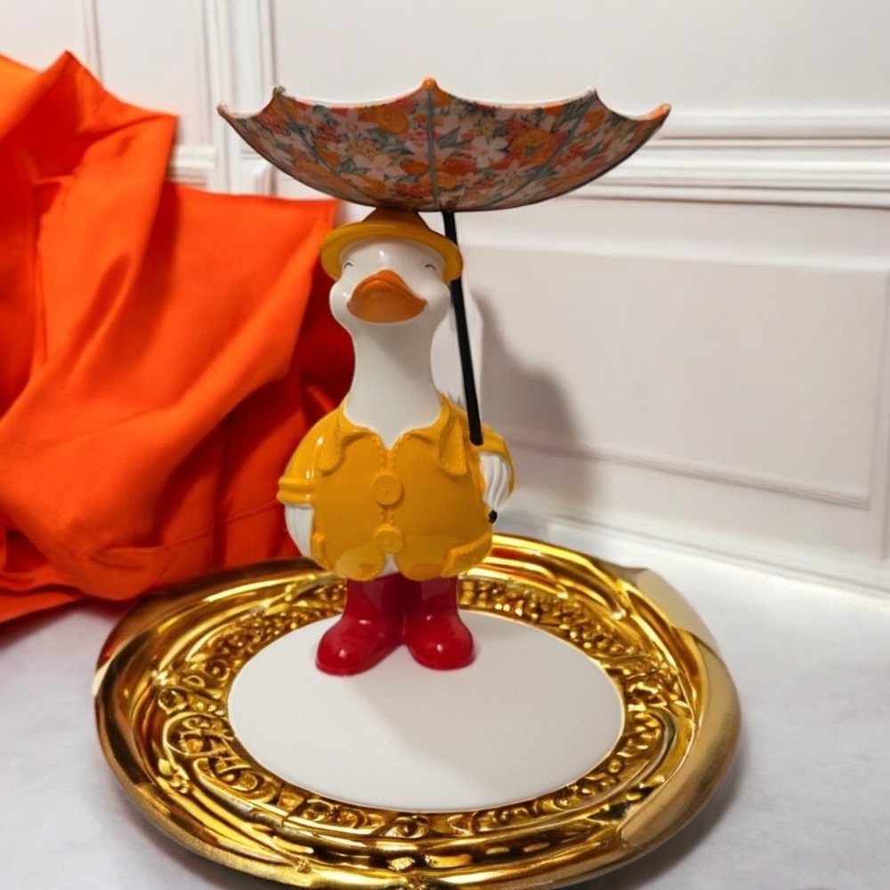 Bath and Body Works Spring Silly Goose 3 Wick Candle Holder